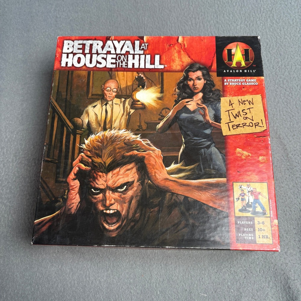 Avalon Hill Betrayal at House on the Hill Board Game Horror Strategy Complete